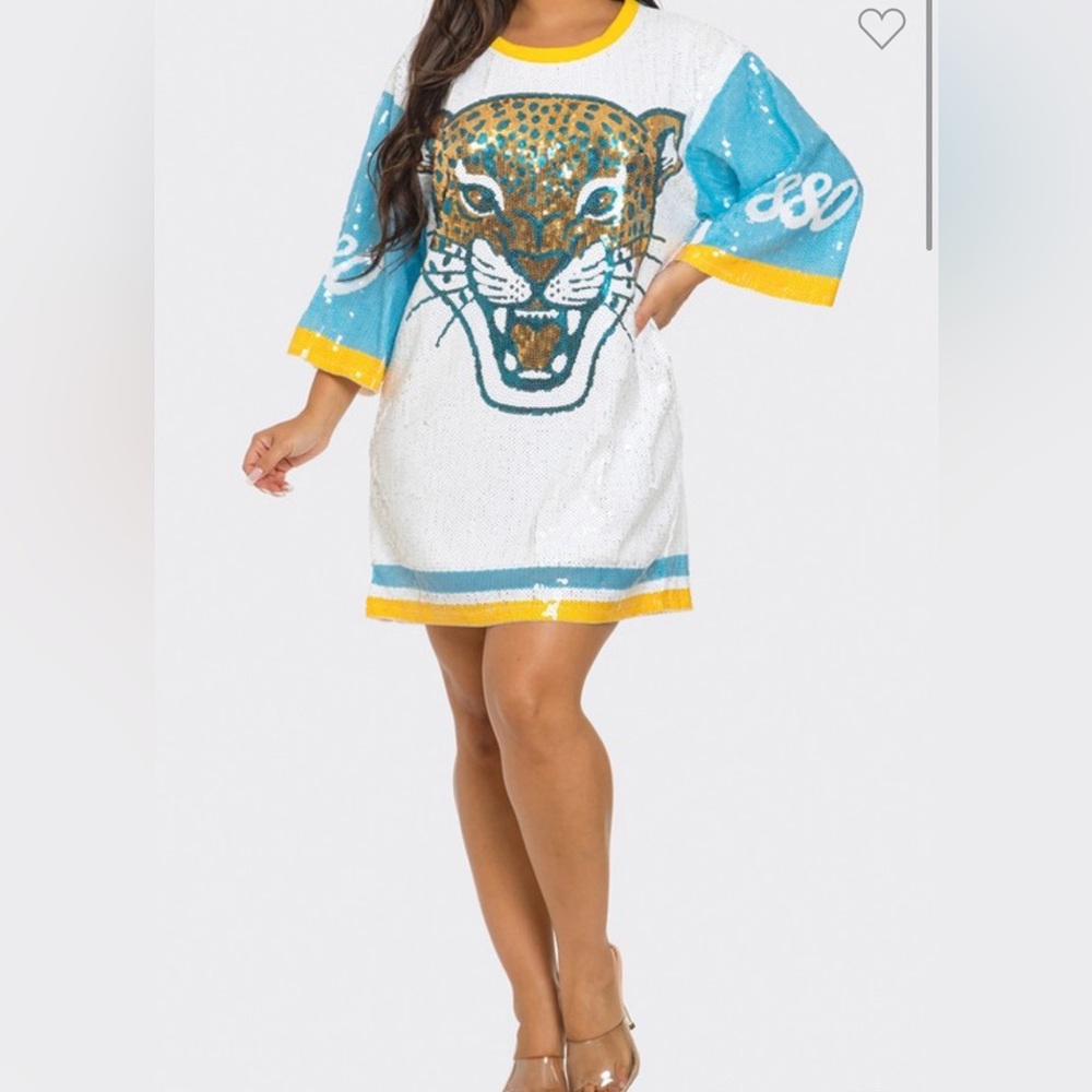 Sale‼️Jaguars sequin dress shirt - Picture 3 of 7